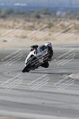 media/Nov-30-2025-TrackXperience (Sun) [[c0061d280f]]/3-Level 1/Session 4 (Turn 11)/